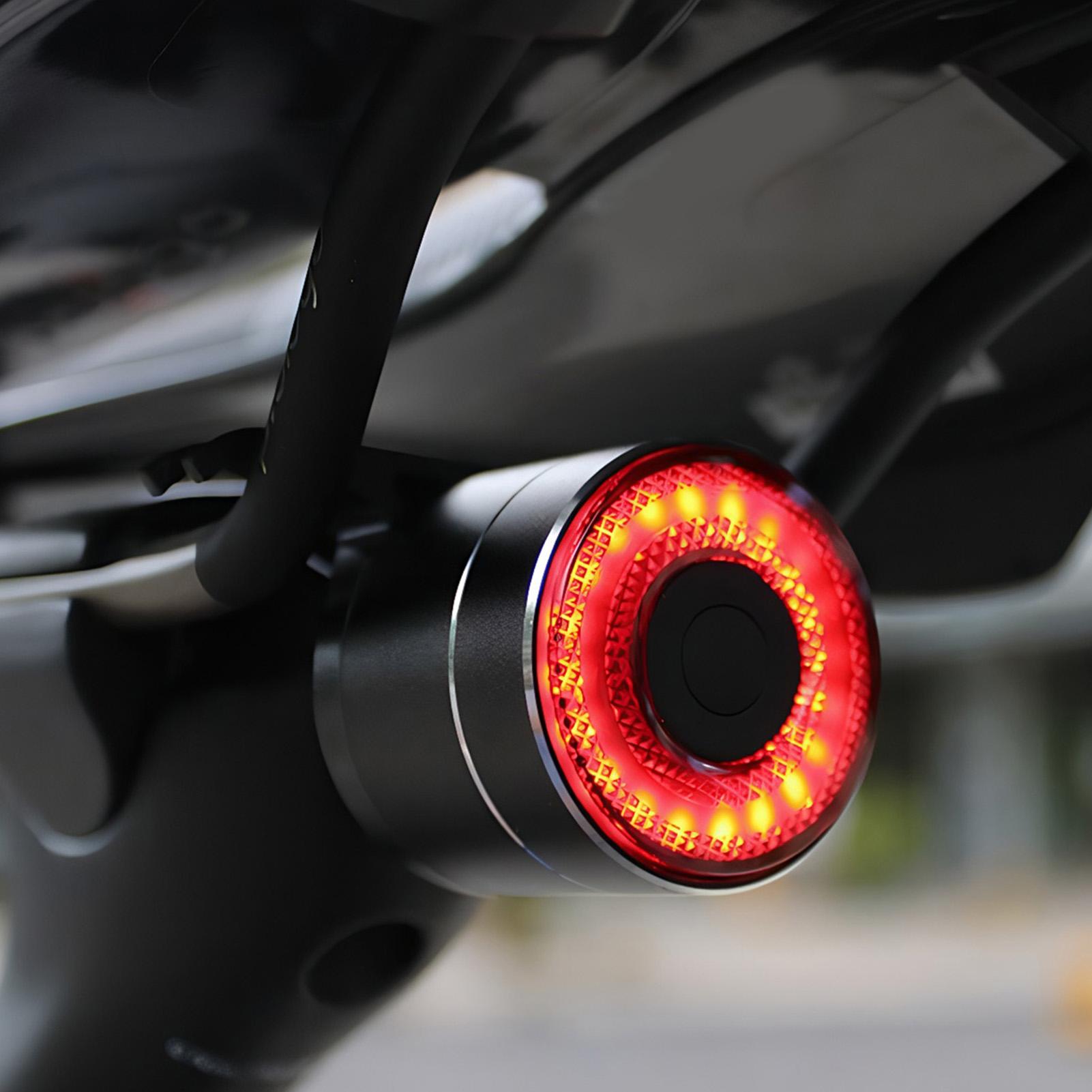 Cycling To Commute - Fietsachterlicht Smart Bike Tail Sensing Light